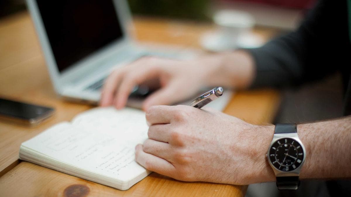 Oil Prices Surge on Geopolitical Tensions and Supply Worries