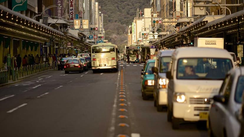 Silver Price Crashes 51 Plunges Rs 2.24 Lakh From Record Peak: Should You Catch This Falling Knife?