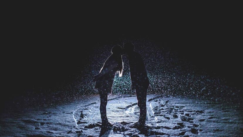 Fund With Stakes In SpaceX And Anthropic Jumps 1200% Above Asset Value